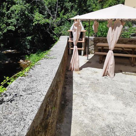 Apartamentos El Rincon De Limes Cangas De Narcea Exterior foto