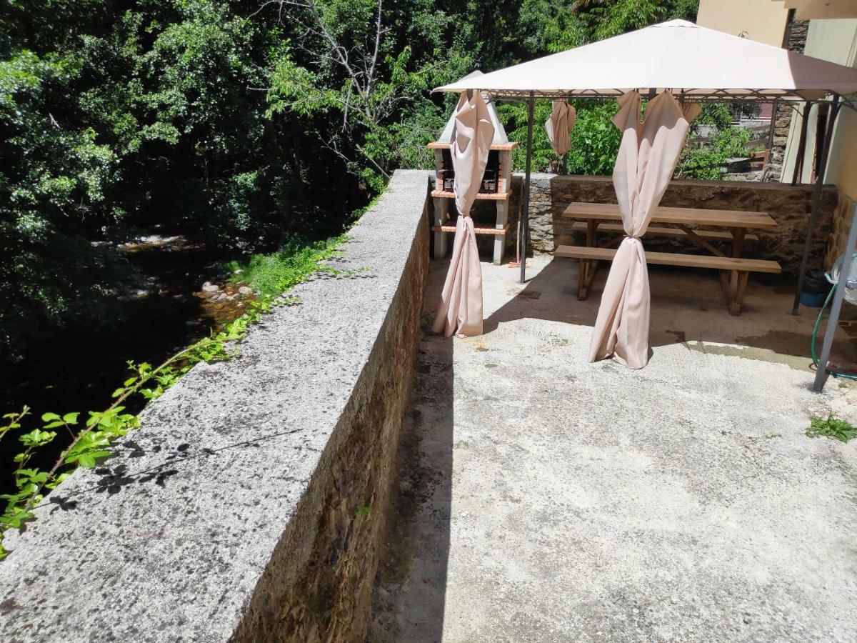 Apartamentos El Rincon De Limes Cangas De Narcea Exterior foto